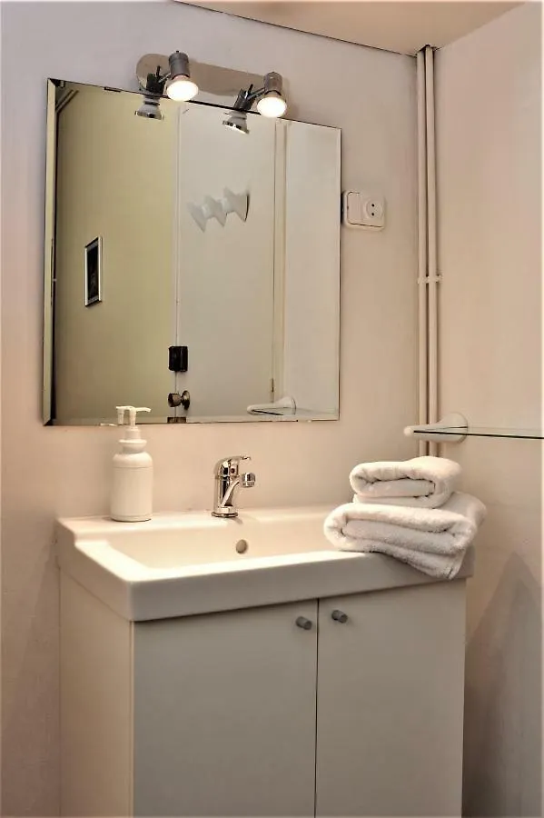 ברצלונה Hostal Bejar 0*,